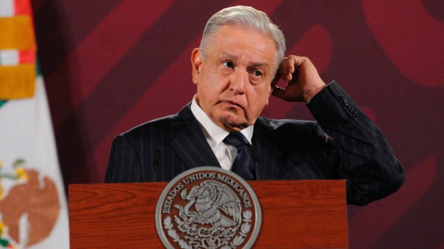 López Obrador alerta sobre infiltrados en Morena